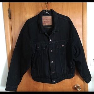 Men’s Levi’s Black Denim Trucker Jacket